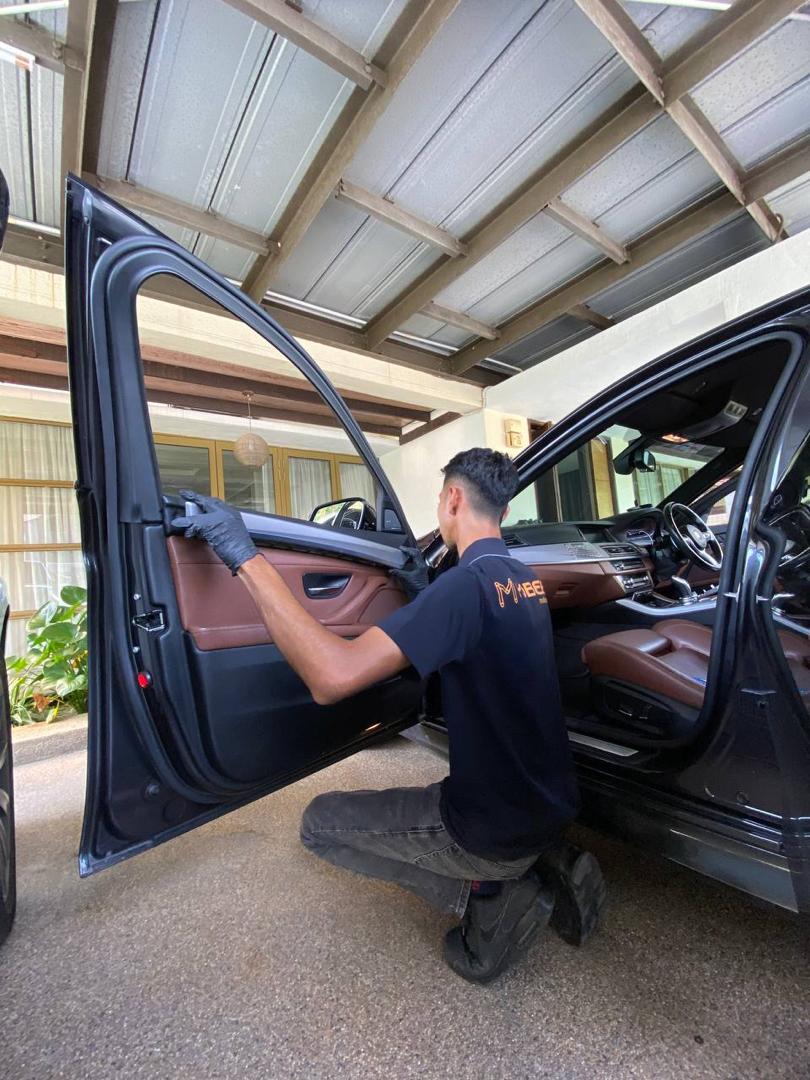 G30 - Power Window Switch Housing Trim 4-Doors Set